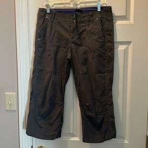 Kuhl charcoal capri pants